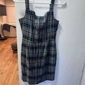 Plaid Zip-Front Sleeveless Dress in Black and Gray
